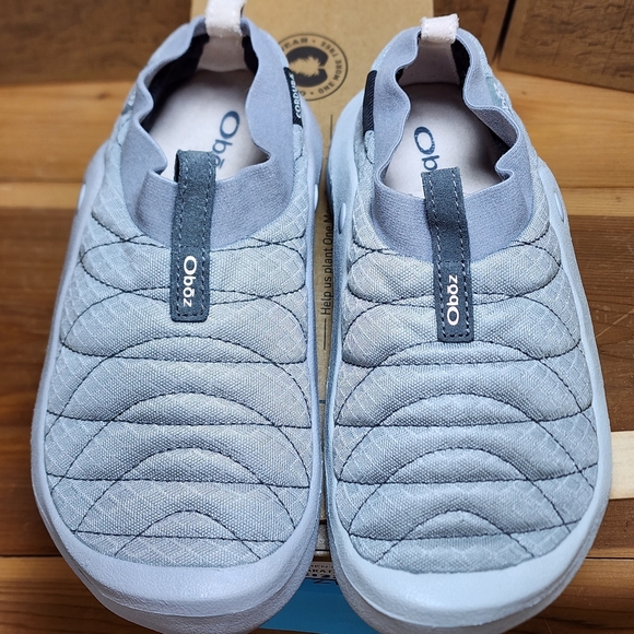 Whakata Puffy, Drizzle, NIB, retail$100, like a puffy jacket for your feet - Picture 3 of 11